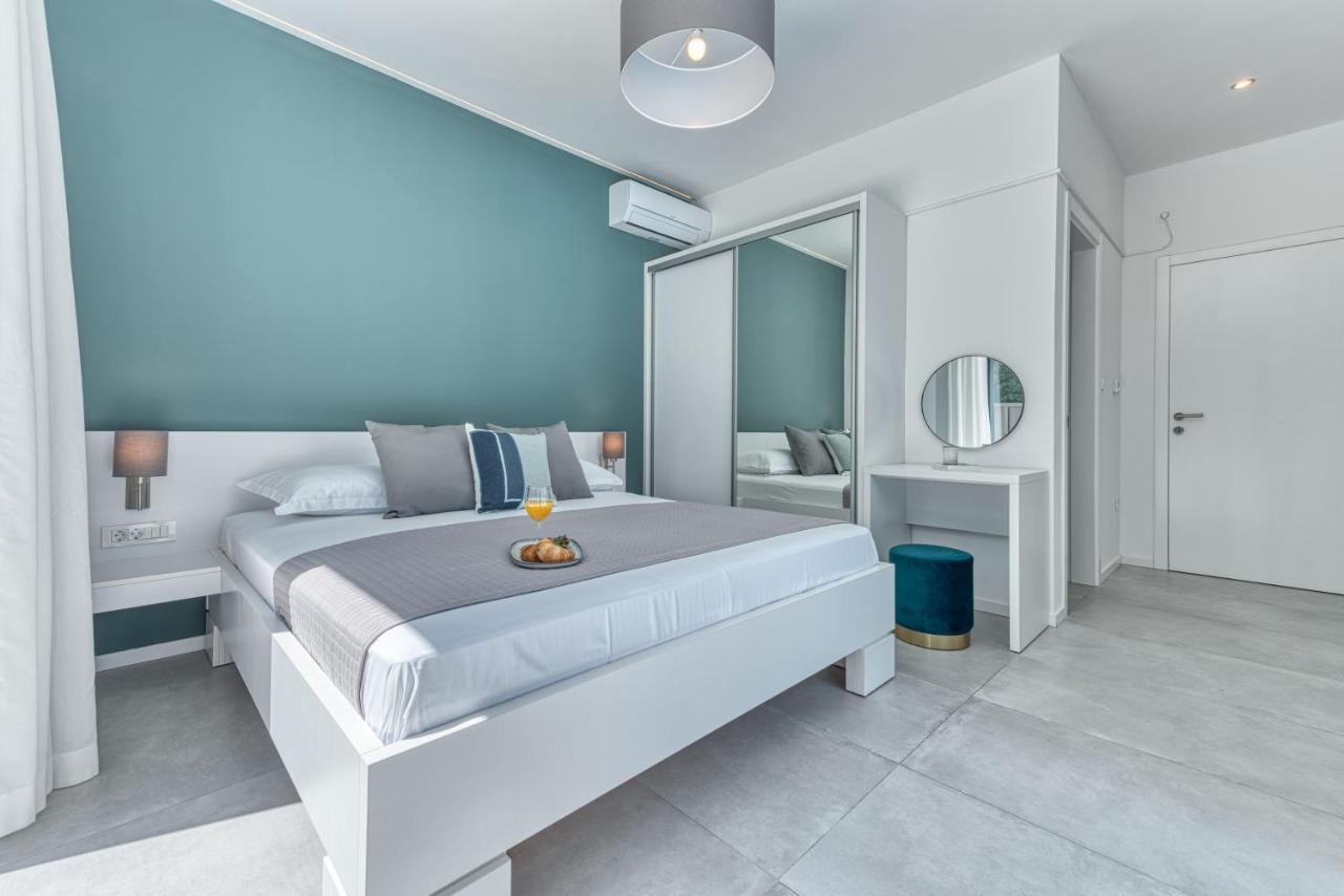 Villa Oasis - Your Luxury Home Away From Home Celopeci エクステリア 写真